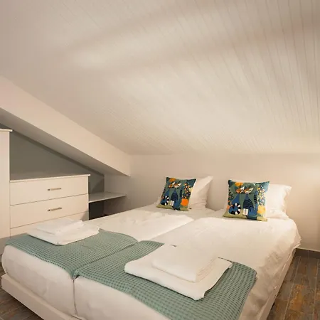 Apartment Dreamy Seaside Loft Pool, Parking, Fast Wifi Gouvia