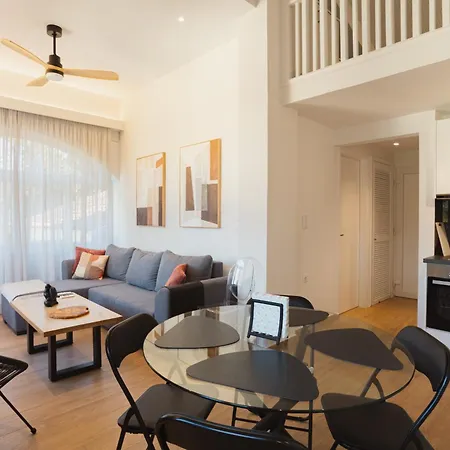 Dreamy Seaside Loft Pool, Parking, Fast Wifi Apartament *